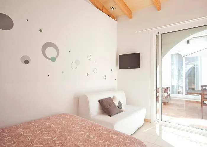 Magallanes 26 Кан-Пікафорт